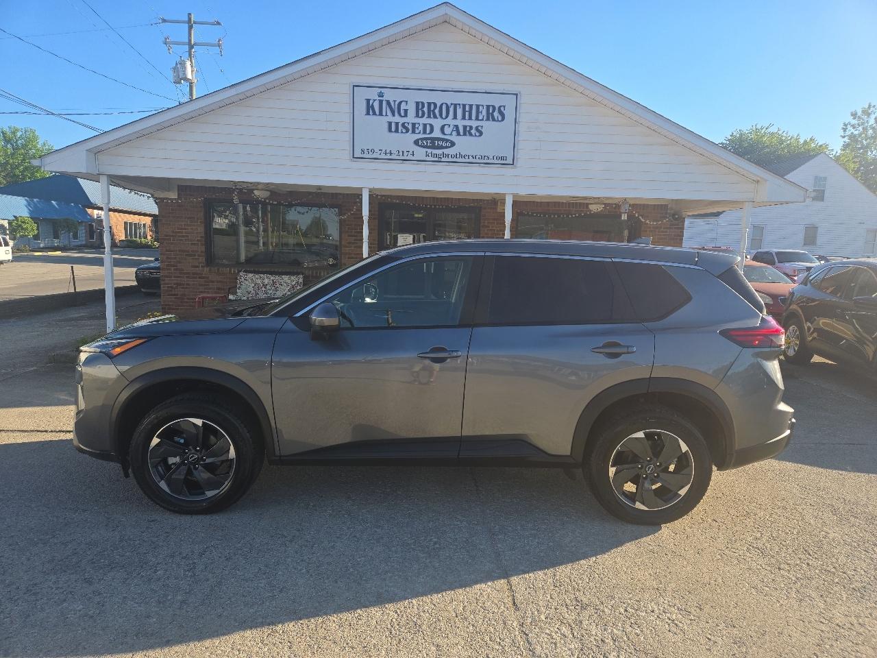 Nissan Rogue AWD SV 2025