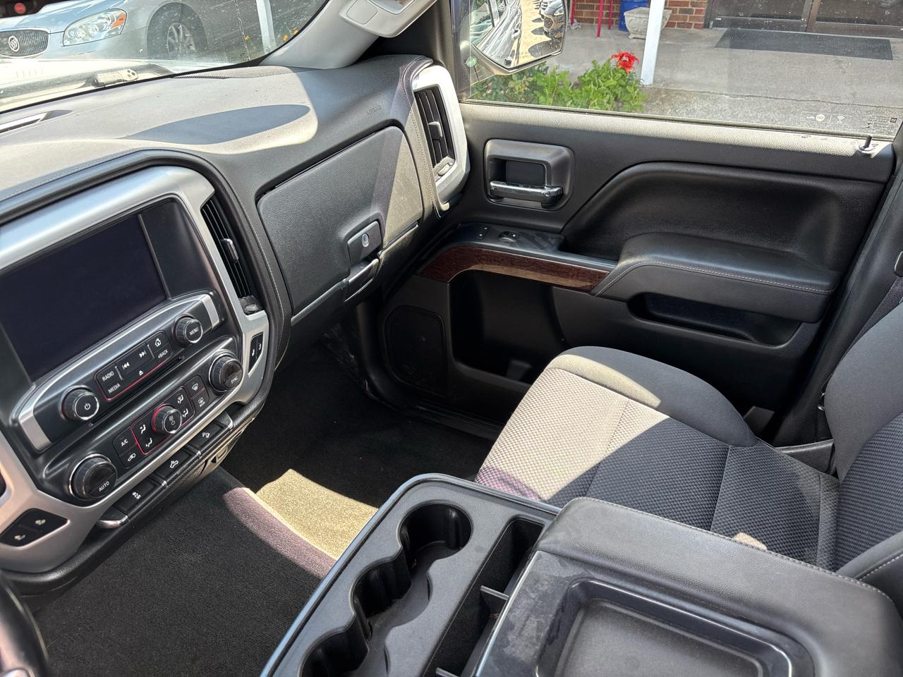GMC Sierra 1500 4WD Double Cab 143.5" SLE 2016
