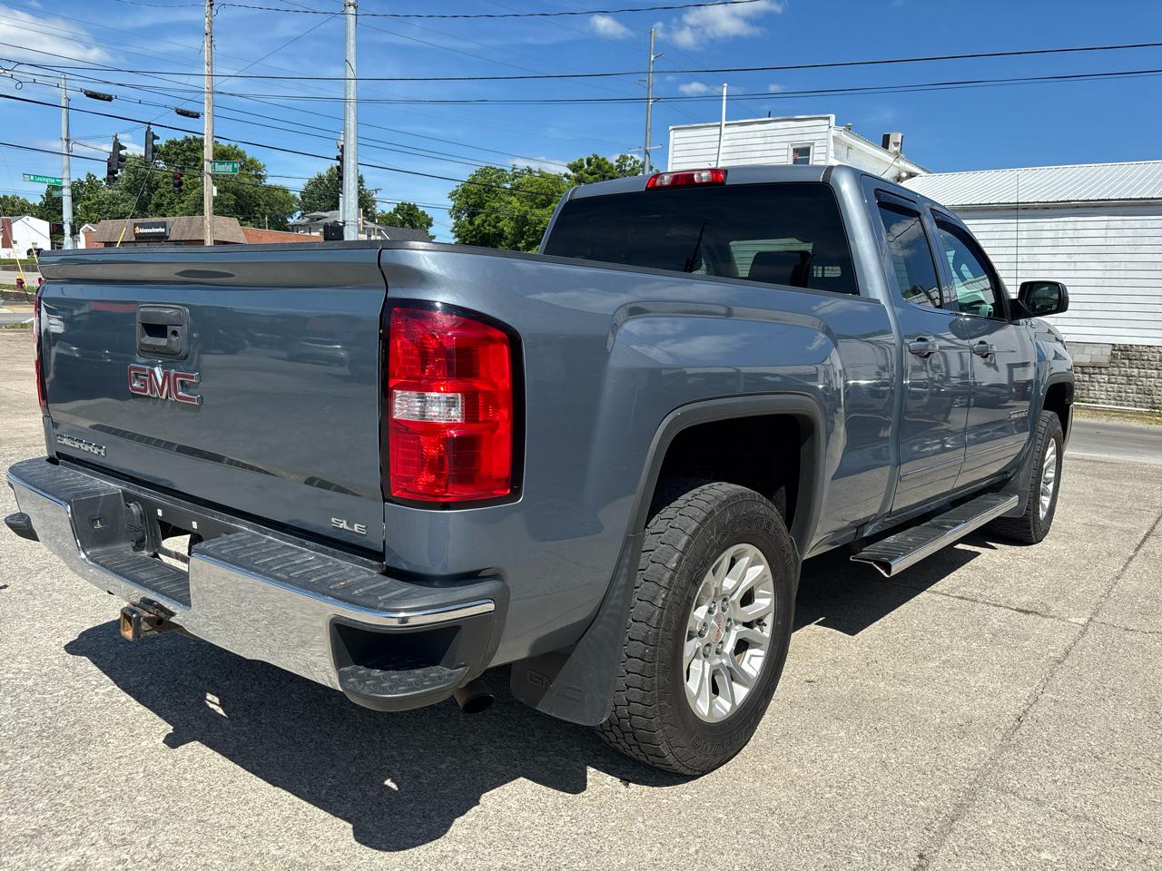 GMC Sierra 1500 4WD Double Cab 143.5" SLE 2016