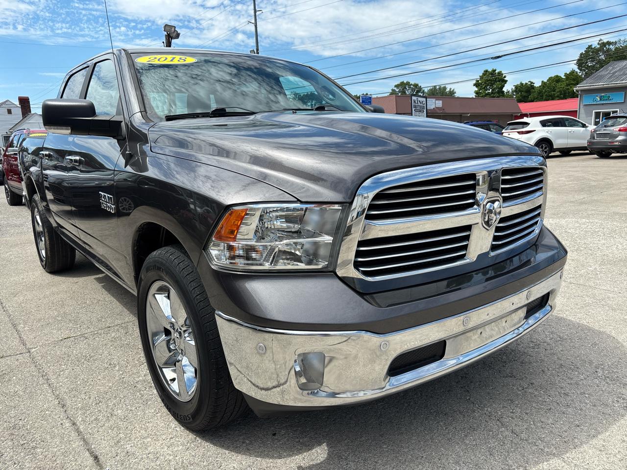 RAM 1500 Big Horn 4x4 Crew Cab 5'7" Box 2018
