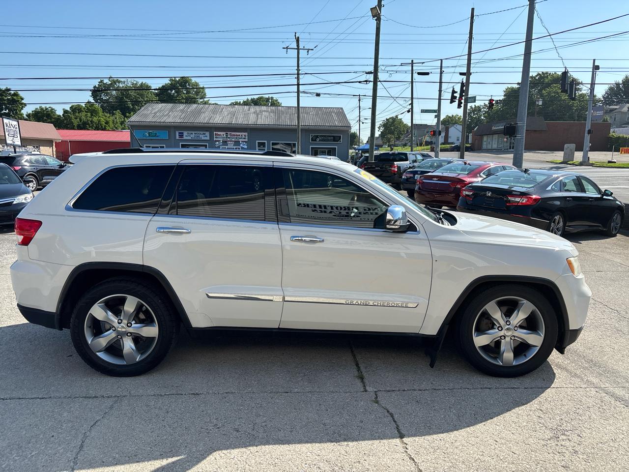 Jeep Grand Cherokee 4WD 4dr Overland 2011
