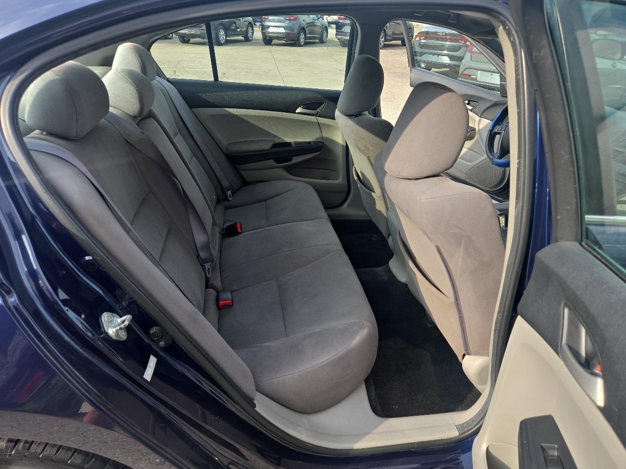 Honda Accord Sdn 4dr I4 Auto LX 2011