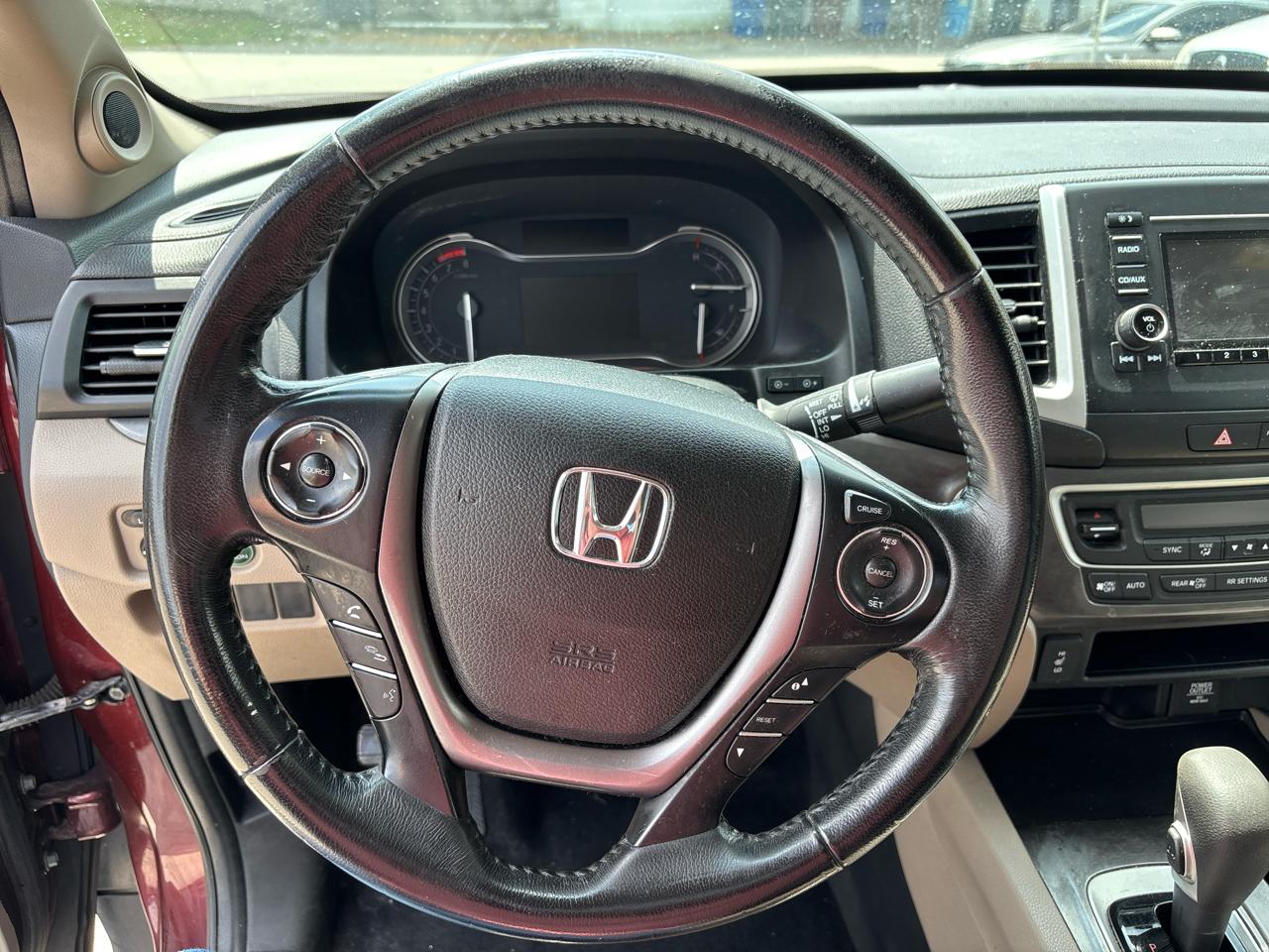 Honda Ridgeline RTL 4x4 Crew Cab 5.3' Bed 2017