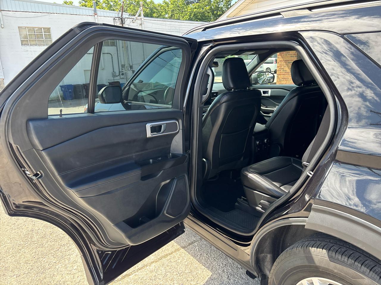 Ford Explorer 4dr 114" WB 4.6L XLT Sport 2020