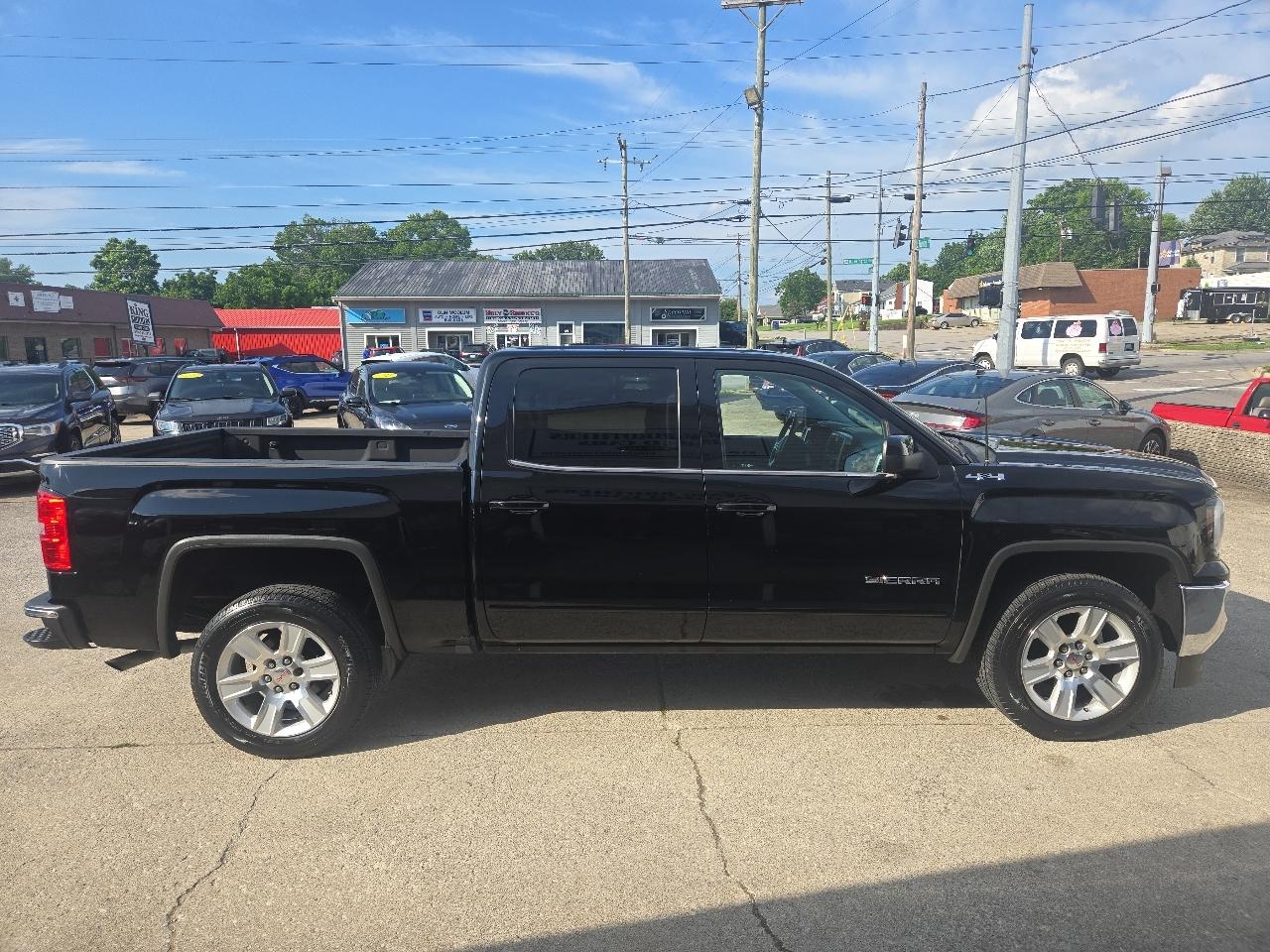 GMC Sierra 1500 4WD Crew Cab 143.5" SLE 2016