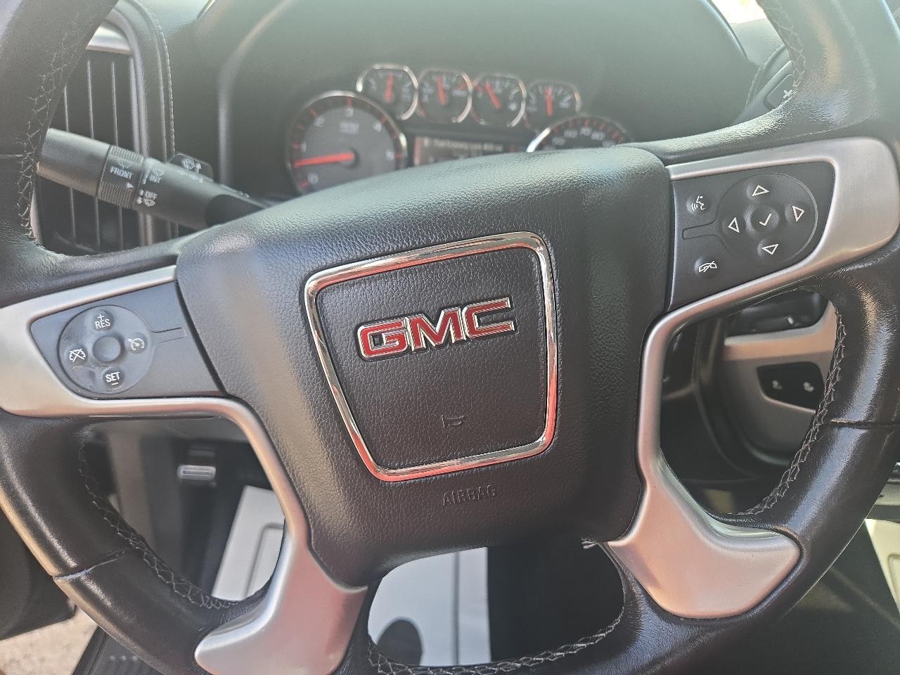 GMC Sierra 1500 4WD Crew Cab 143.5" SLE 2016
