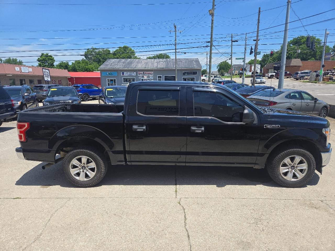 Ford F-150 2WD SuperCrew 145" XLT 2018