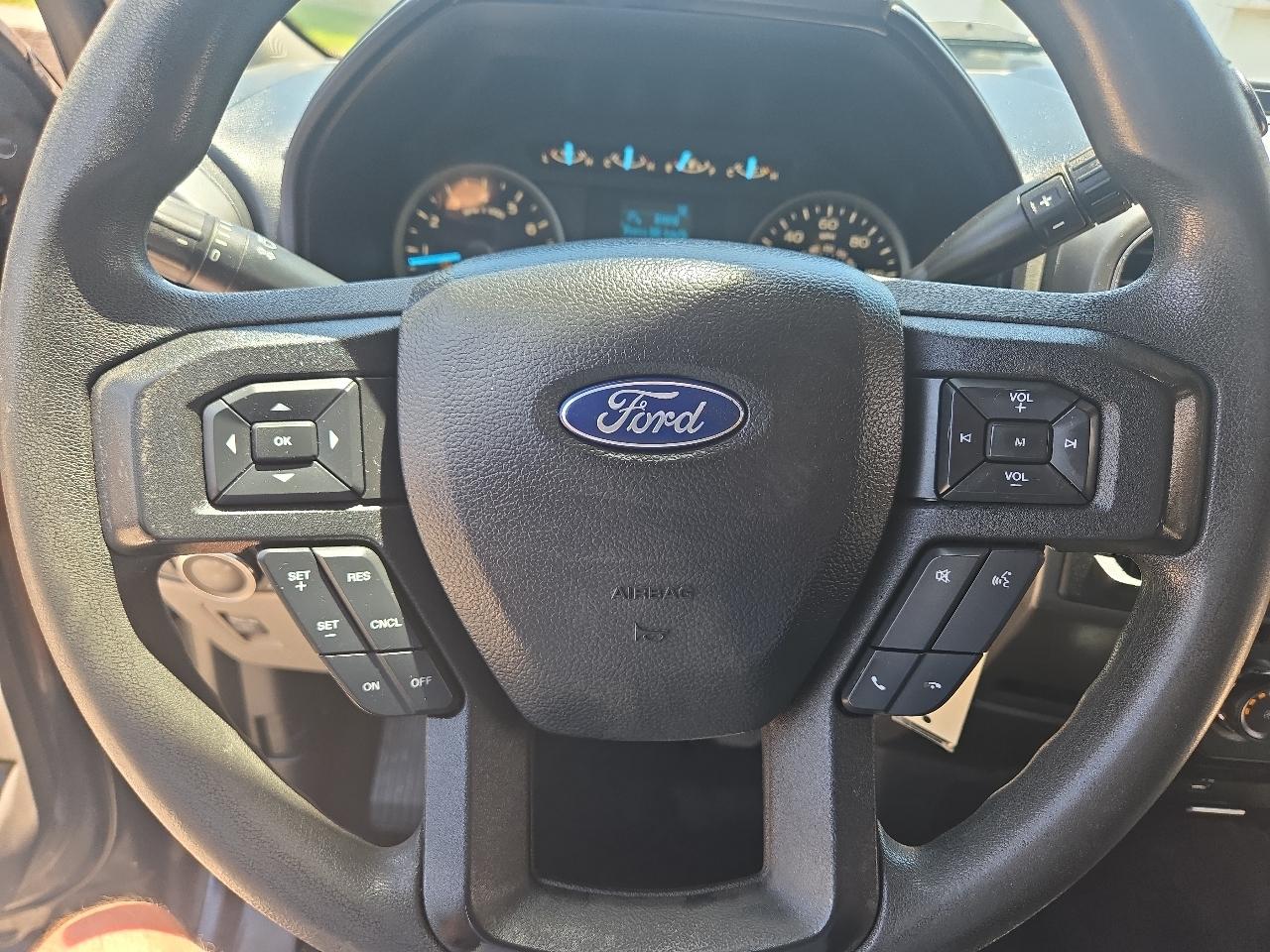 Ford F-150 2WD SuperCrew 145" XLT 2018