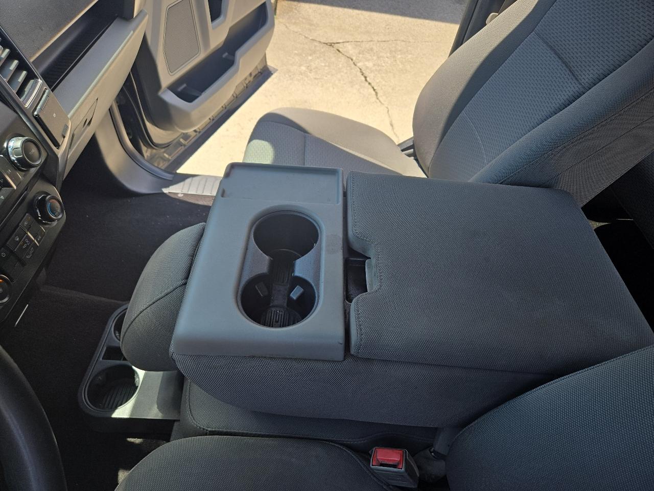 Ford F-150 2WD SuperCrew 145" XLT 2018