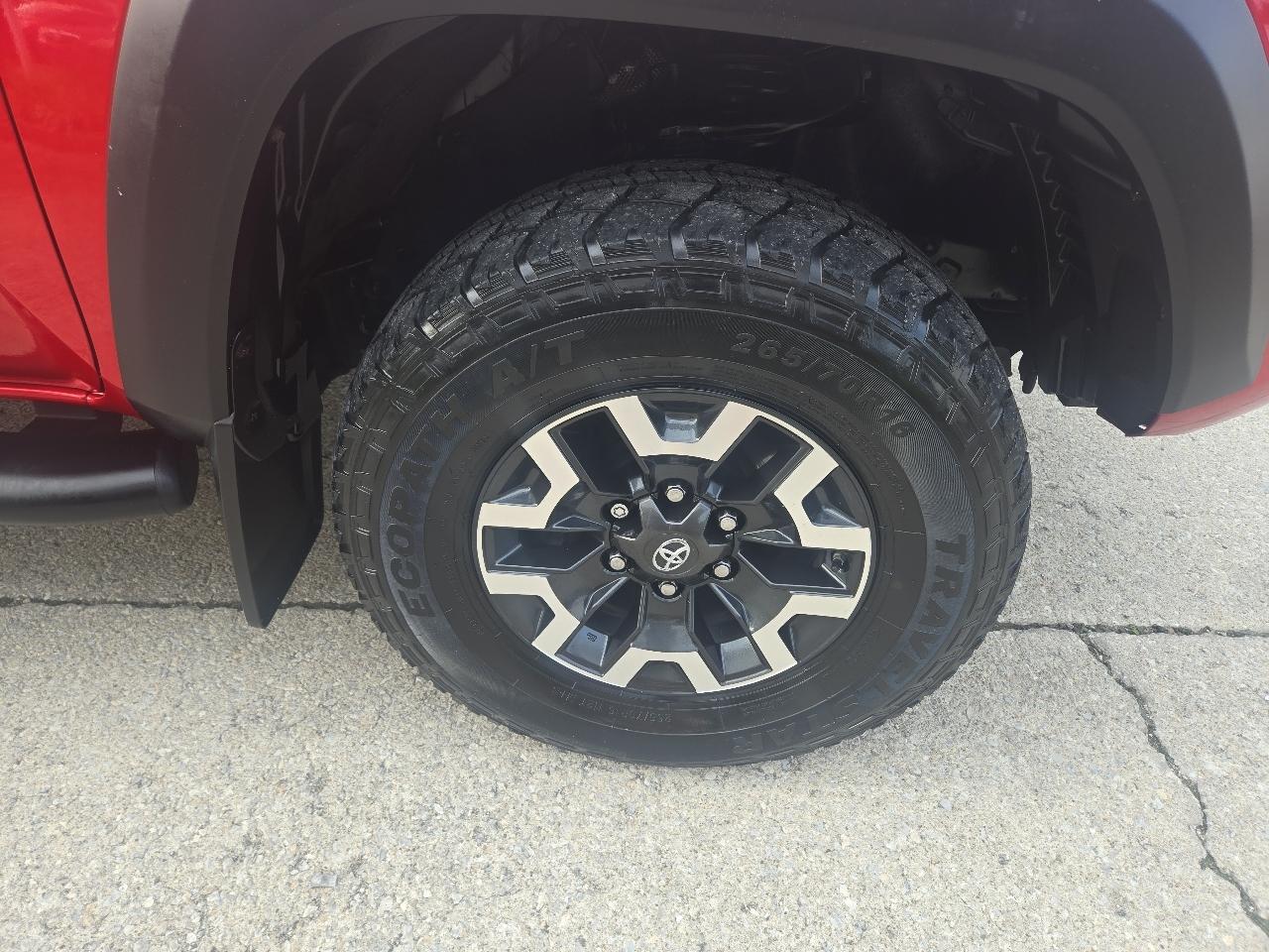Toyota Tacoma 4WD Double Cab V6 AT TRD Off Road (Natl) 2016