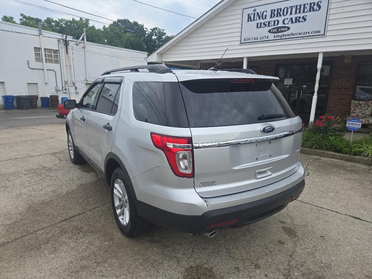 Ford Explorer 4WD 4dr Base 2015