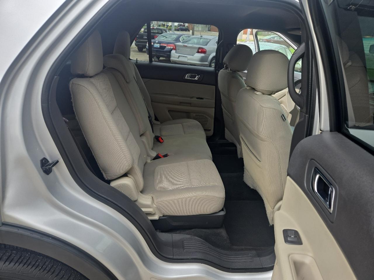Ford Explorer 4WD 4dr Base 2015