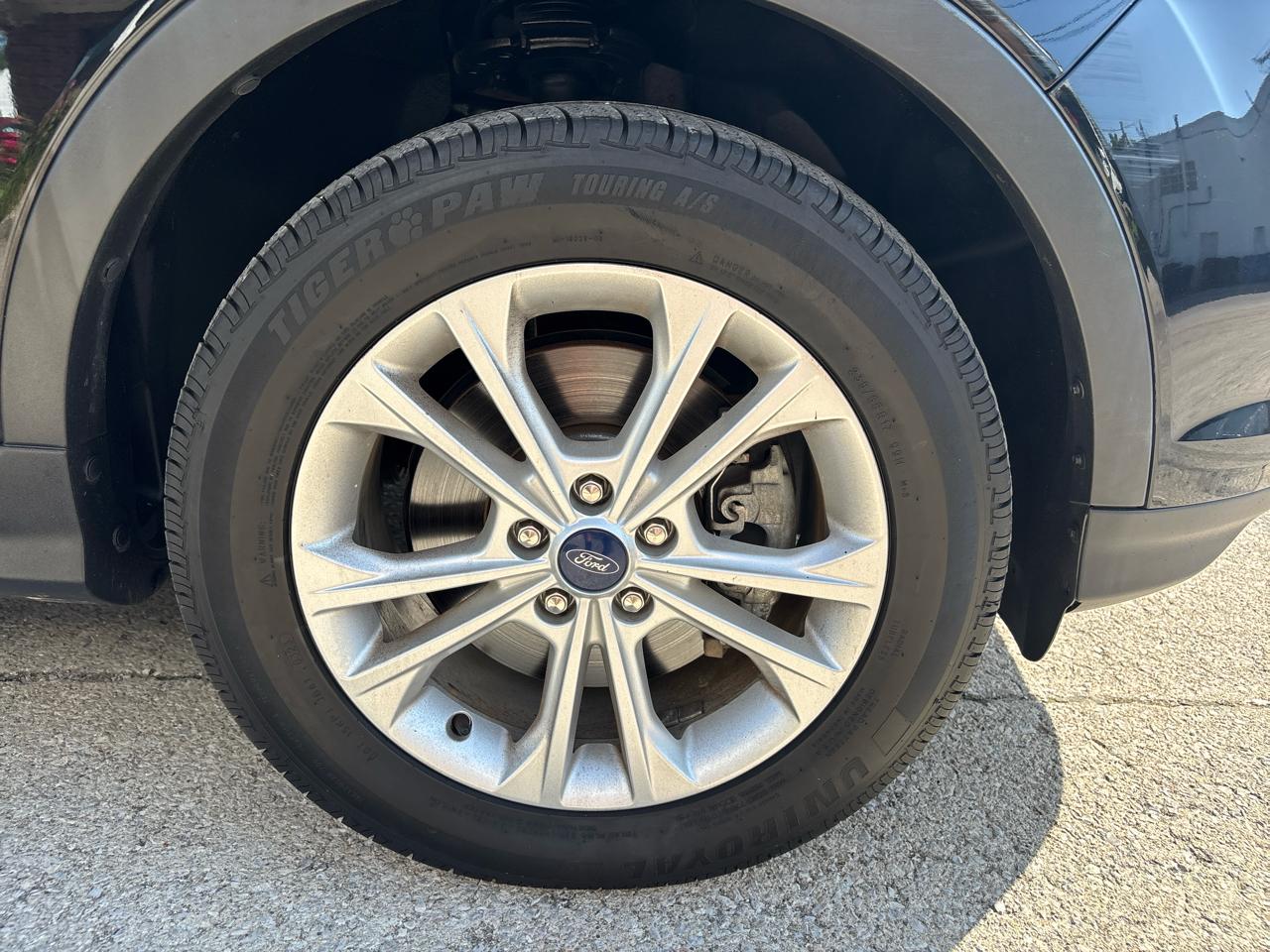 Ford Escape SEL 4WD 2018
