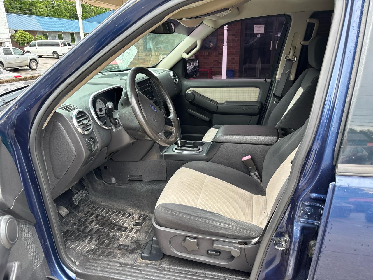 Ford Explorer Sport Trac 4WD 4dr V6 Limited 2007