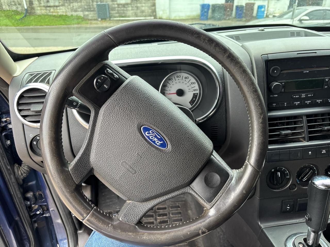 Ford Explorer Sport Trac 4WD 4dr V6 Limited 2007