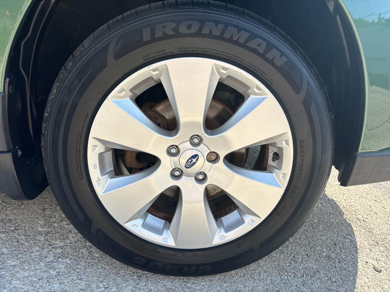 Subaru Outback 4dr Wgn H4 Auto 2.5i Limited 2012