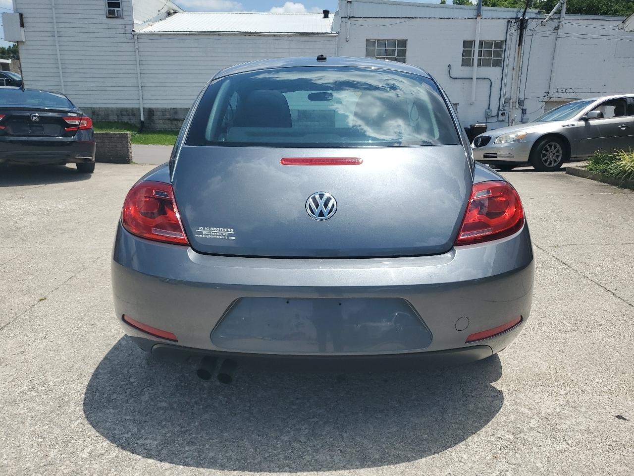 Volkswagen Beetle Coupe 2dr Auto 1.8T Entry PZEV 2014