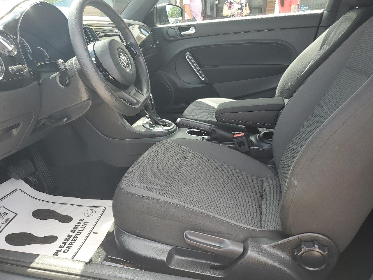Volkswagen Beetle Coupe 2dr Auto 1.8T Entry PZEV 2014
