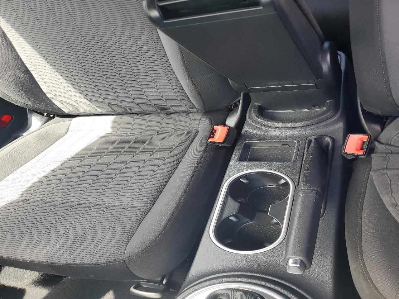 Volkswagen Beetle Coupe 2dr Auto 1.8T Entry PZEV 2014