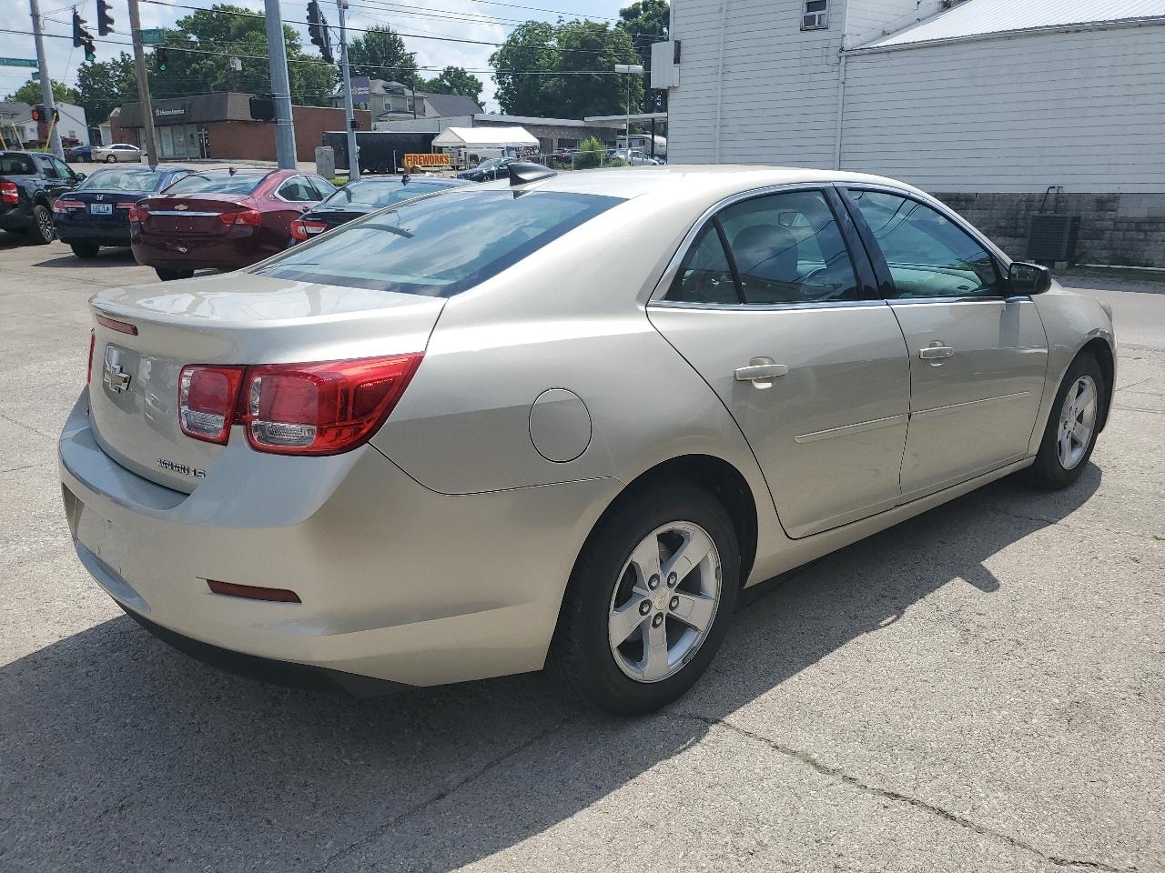 Chevrolet Malibu 4dr Sdn LS w/1LS 2015