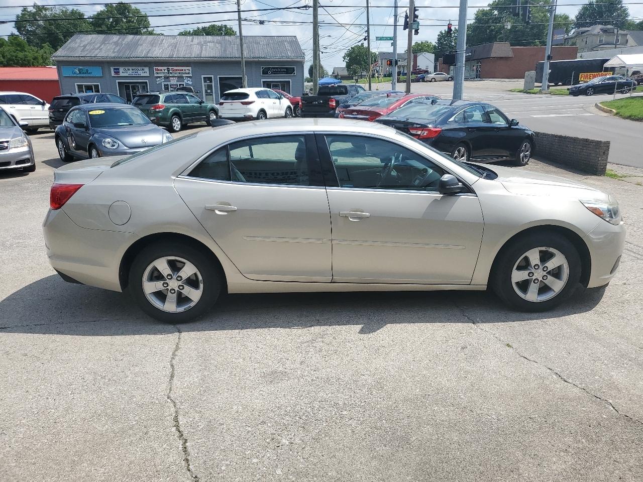 Chevrolet Malibu 4dr Sdn LS w/1LS 2015