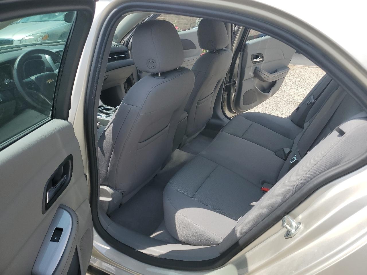 Chevrolet Malibu 4dr Sdn LS w/1LS 2015
