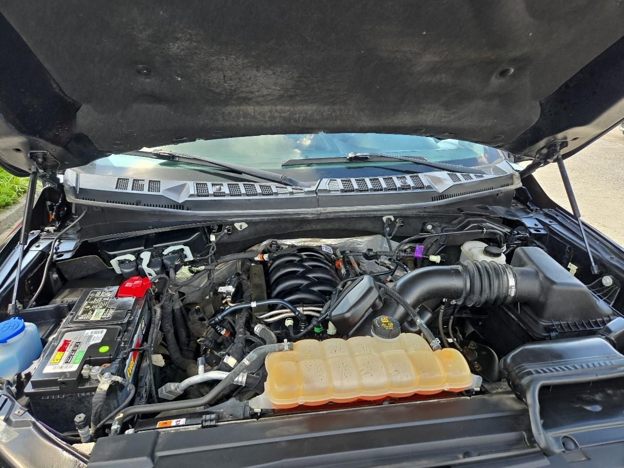 Ford F-150 4WD SuperCab 145" STX 2018
