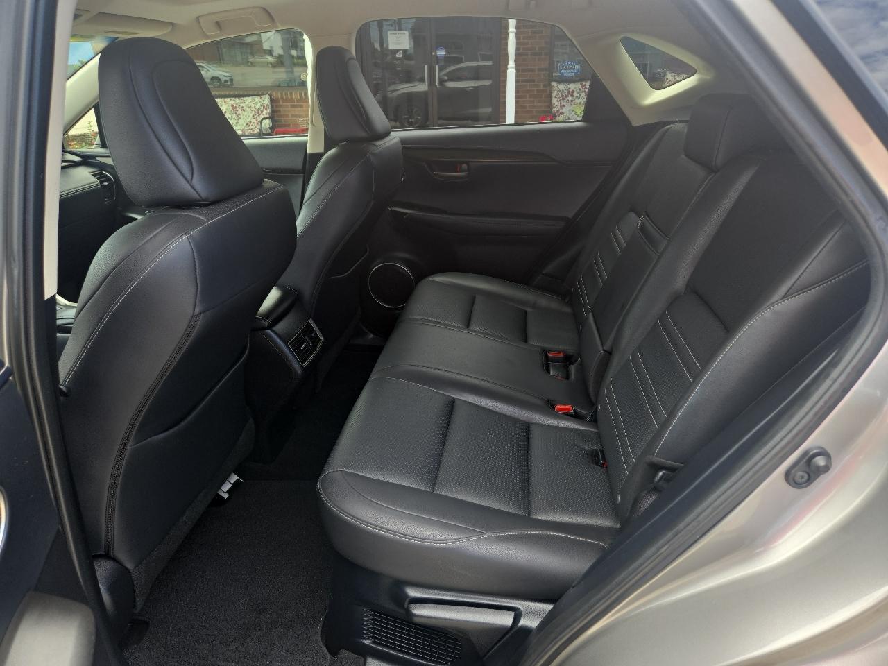 Lexus NX 200t AWD 4dr 2015