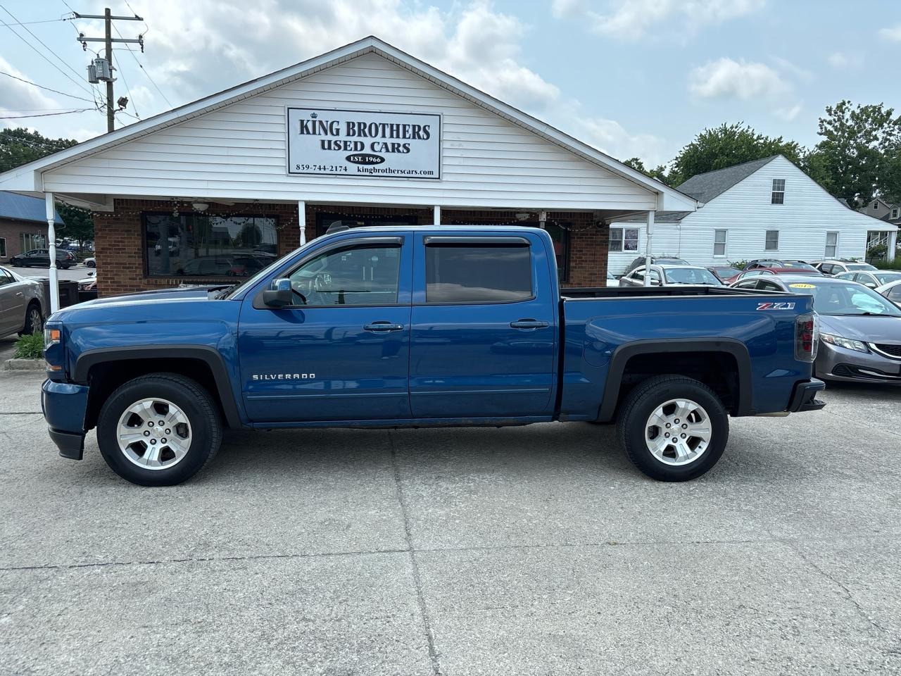 Chevrolet Silverado 1500 4WD Crew Cab 143.5" LT w/2LT 2016