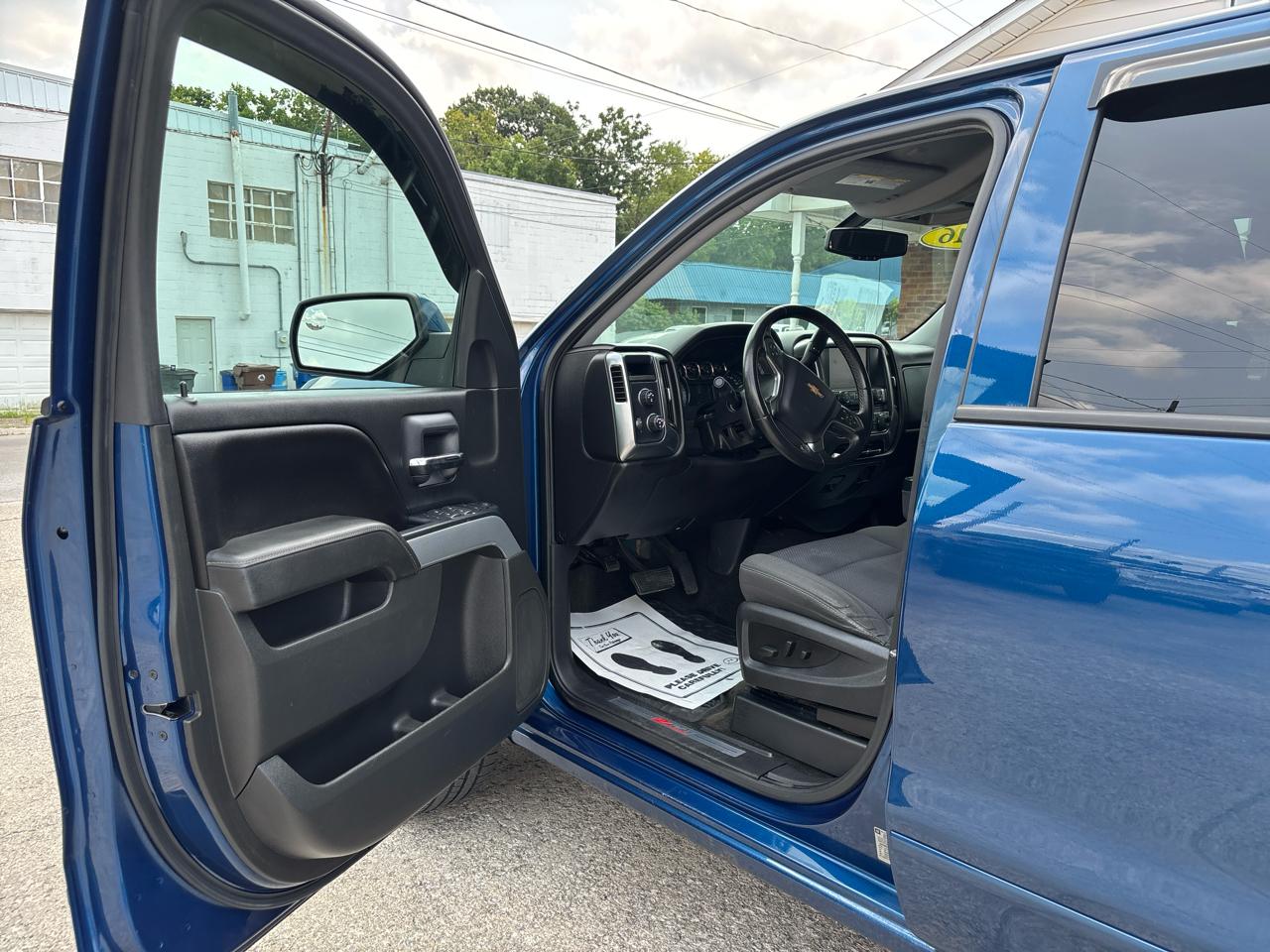 Chevrolet Silverado 1500 4WD Crew Cab 143.5" LT w/2LT 2016