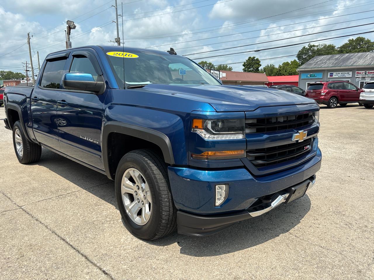 Chevrolet Silverado 1500 4WD Crew Cab 143.5" LT w/2LT 2016