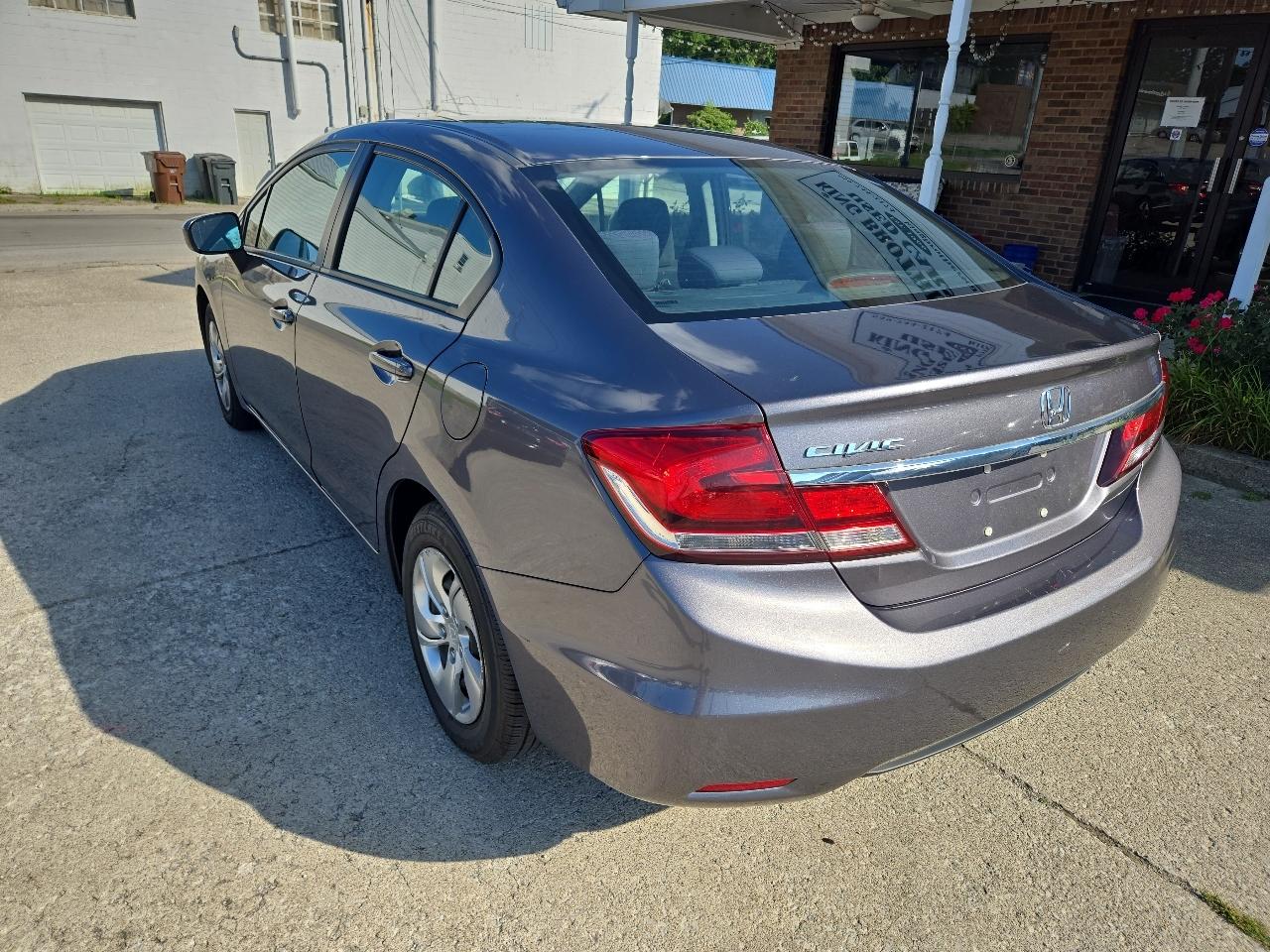 Honda Civic Sedan 4dr CVT LX 2015
