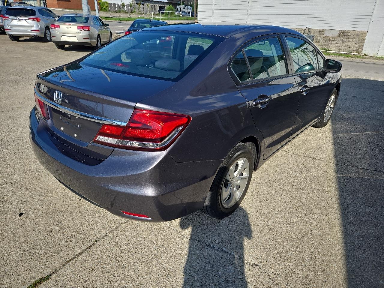 Honda Civic Sedan 4dr CVT LX 2015