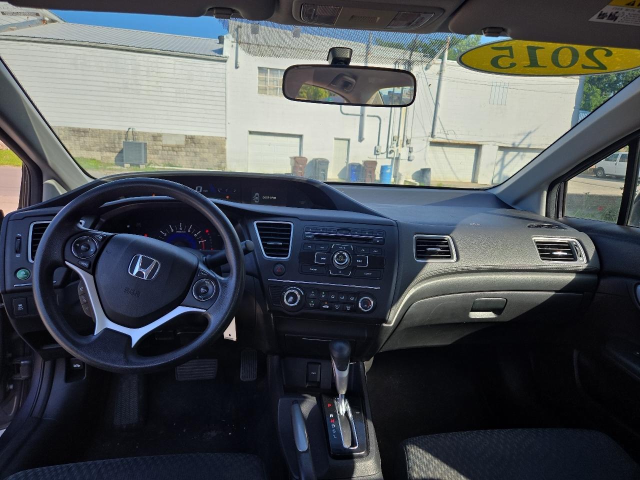 Honda Civic Sedan 4dr CVT LX 2015