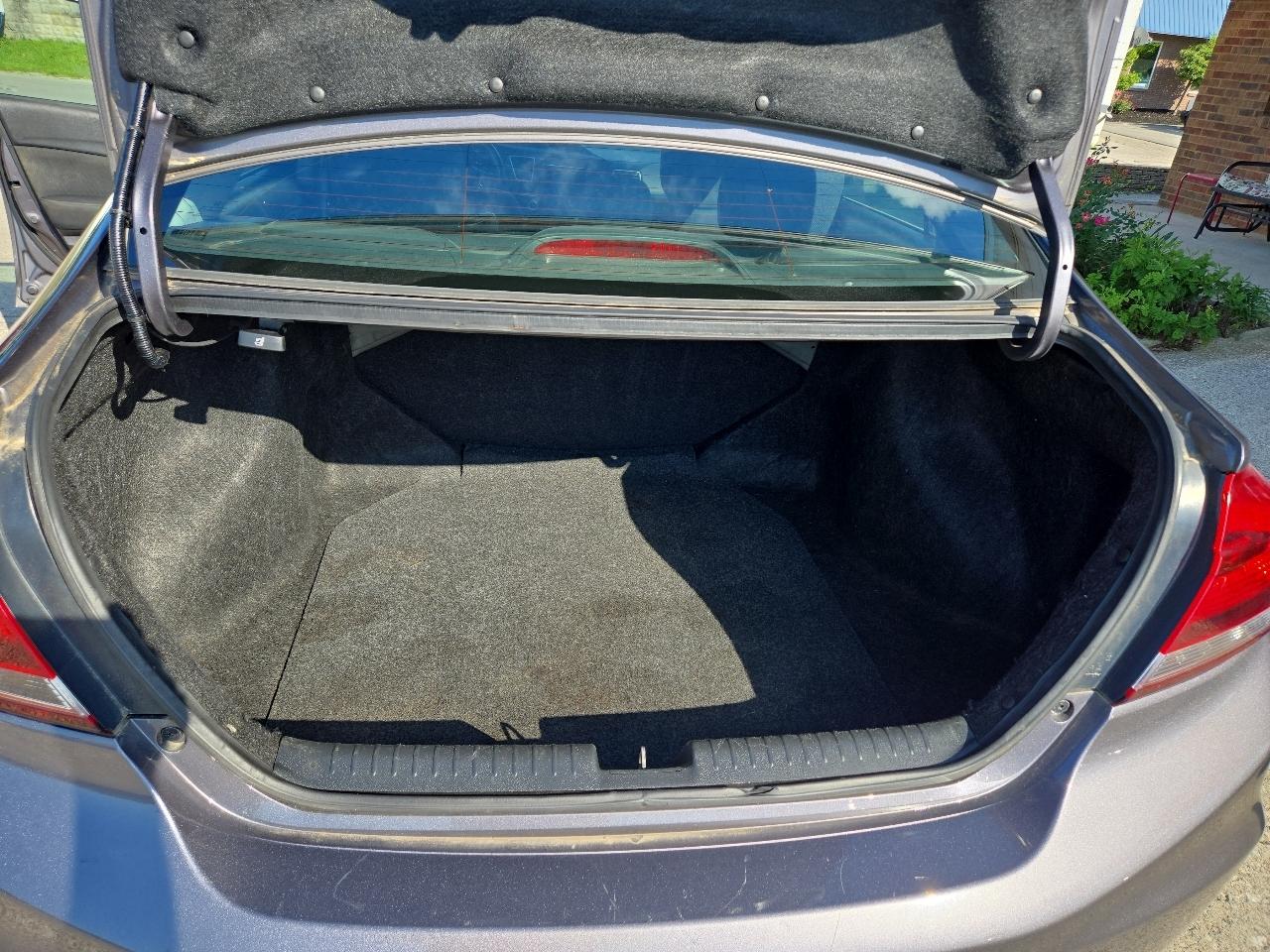 Honda Civic Sedan 4dr CVT LX 2015