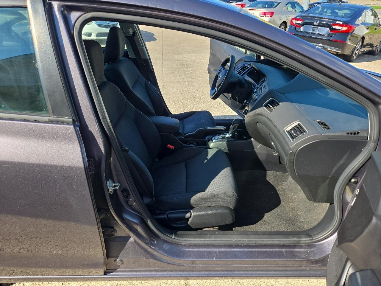 Honda Civic Sedan 4dr CVT LX 2015