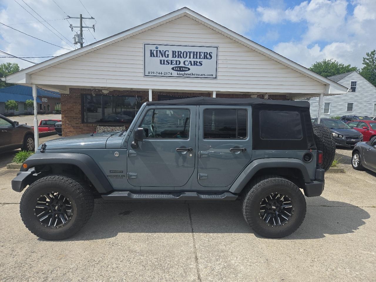 Jeep Wrangler Unlimited 4WD 4dr Sport 2015