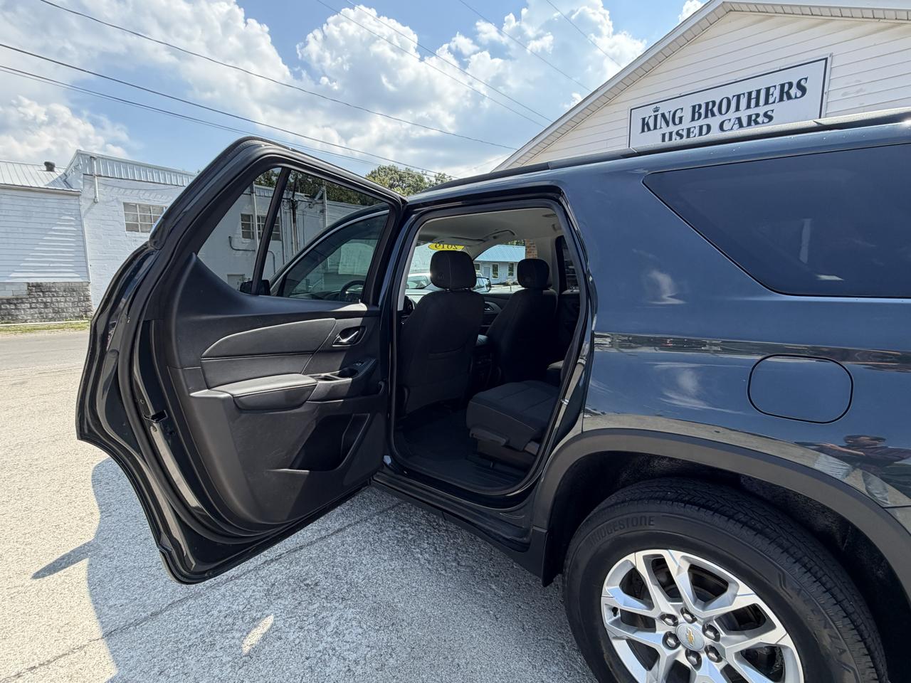 Chevrolet Traverse FWD 4dr LT Cloth w/1LT 2019