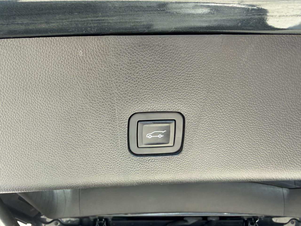 Chevrolet Traverse FWD 4dr LT Cloth w/1LT 2019