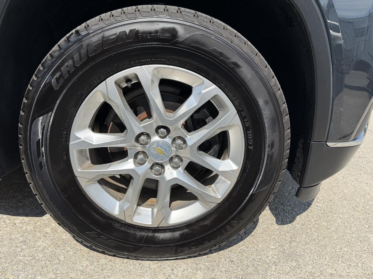 Chevrolet Traverse FWD 4dr LT Cloth w/1LT 2019