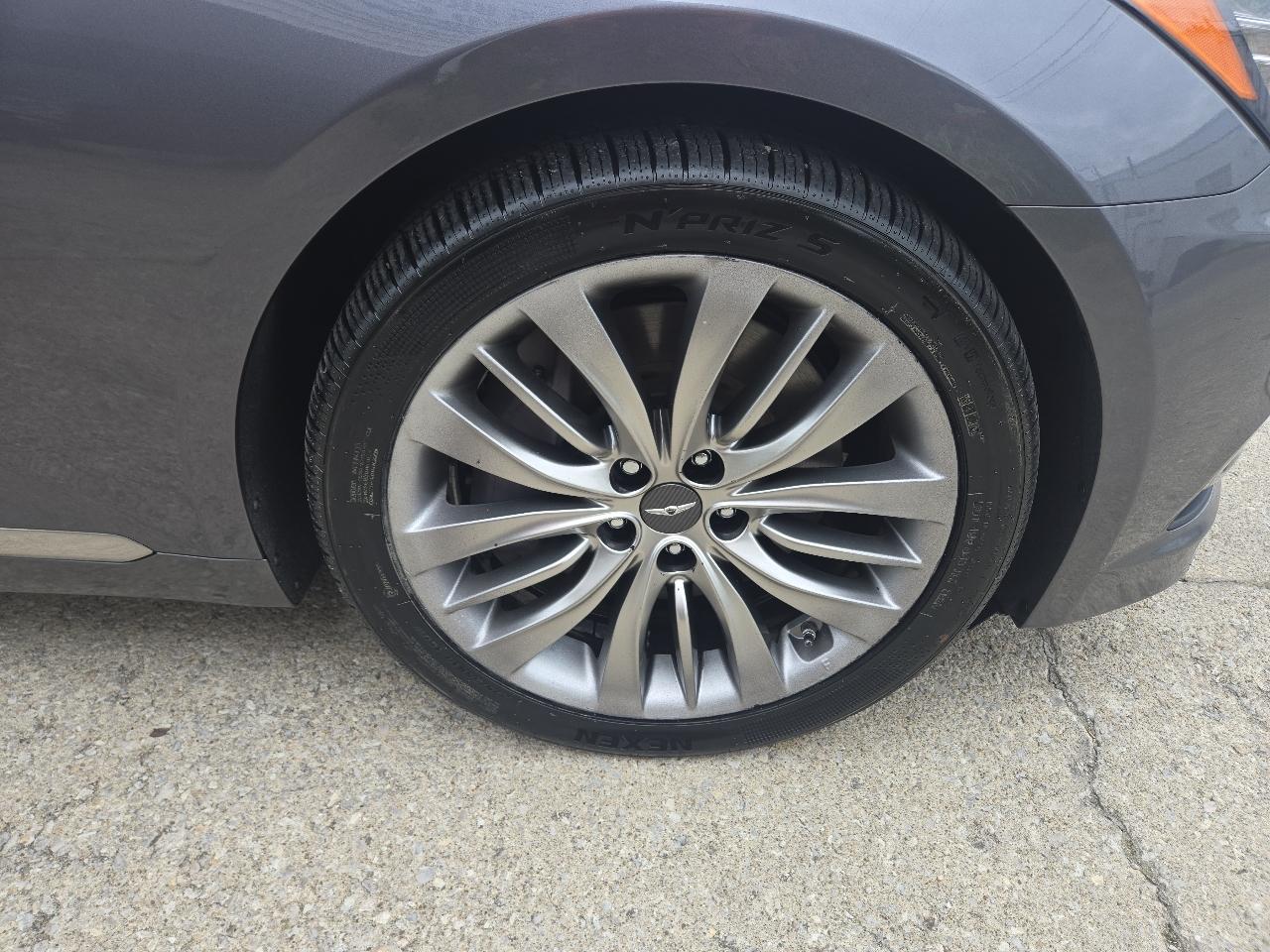 Genesis G80 5.0L Ultimate RWD 2017