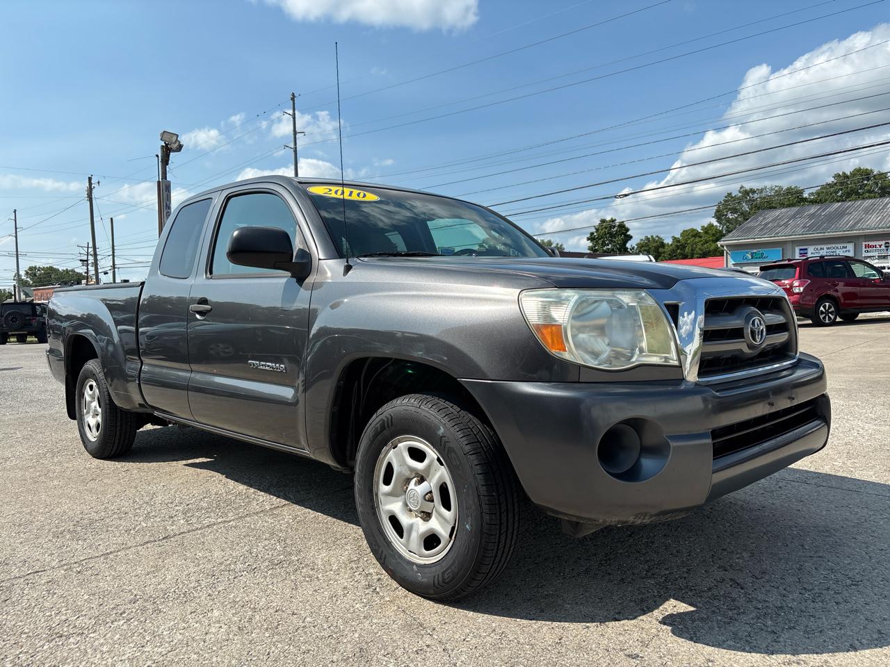 Toyota Tacoma 2WD Access I4 MT (Natl) 2010