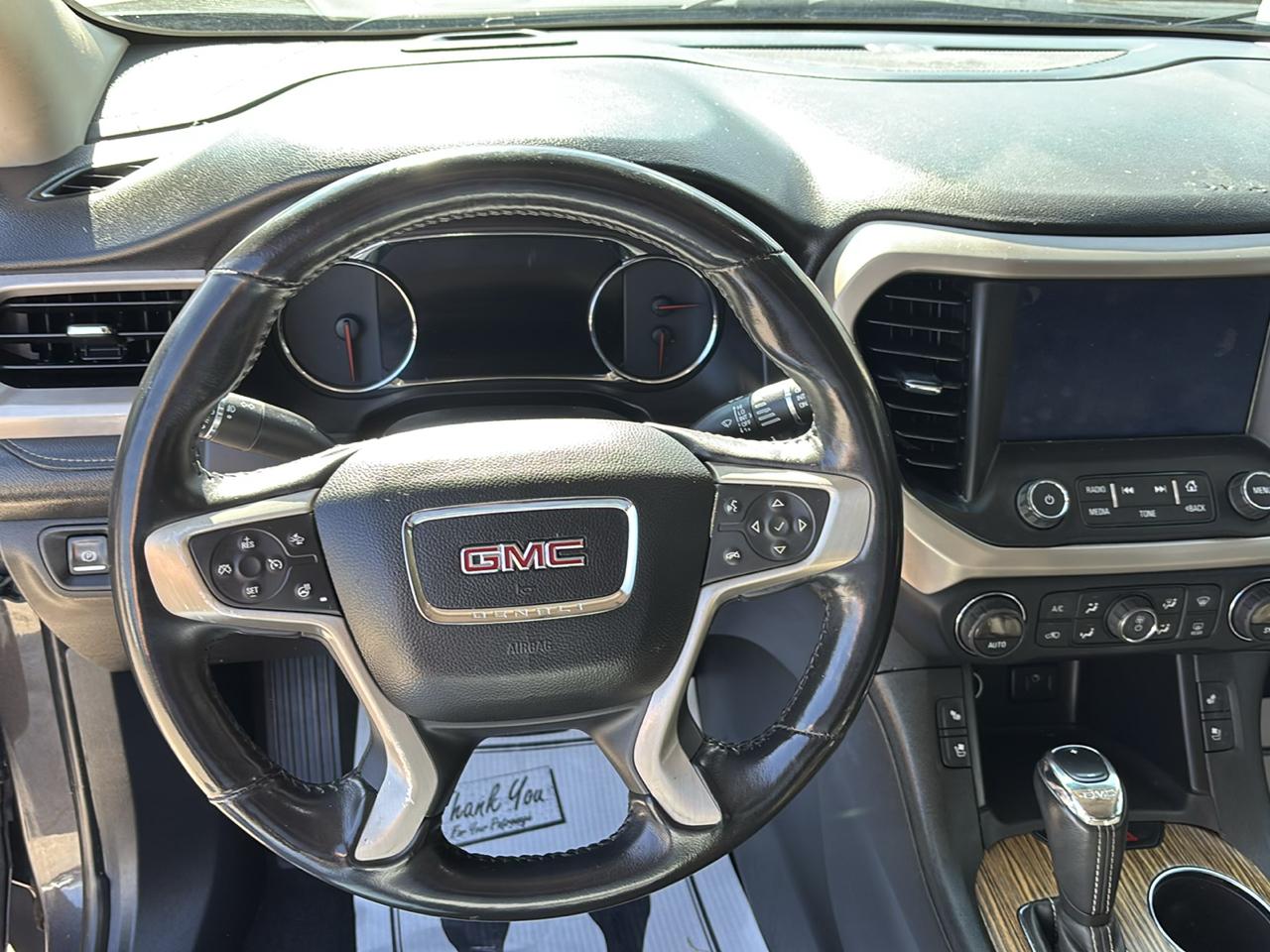 GMC Acadia AWD 4dr Denali 2017