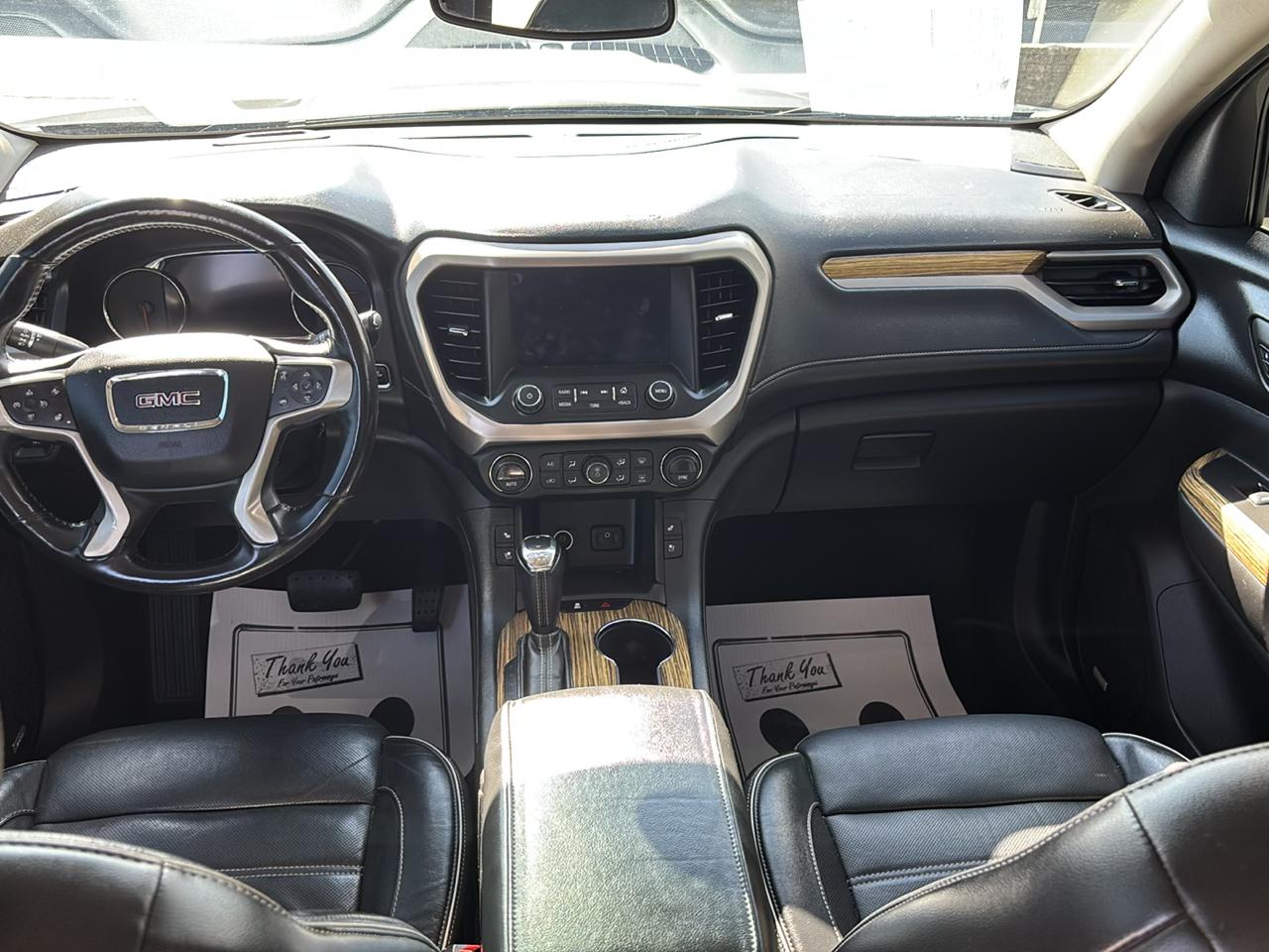 GMC Acadia AWD 4dr Denali 2017