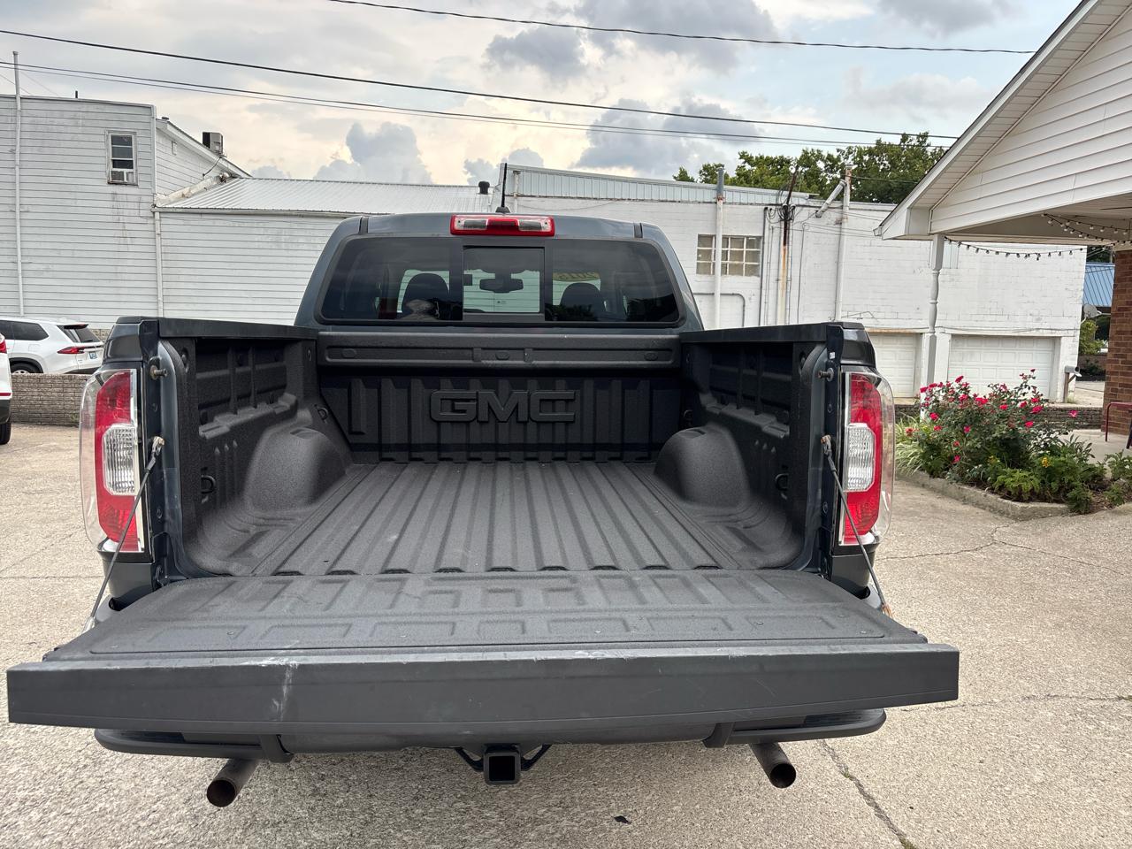 GMC Canyon 4WD Crew Cab 128.3" SLE 2015