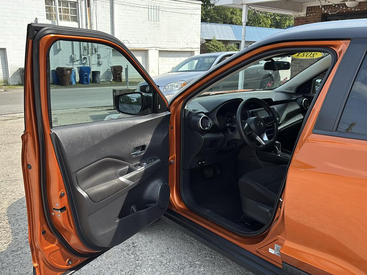 Nissan Kicks SV FWD 2021