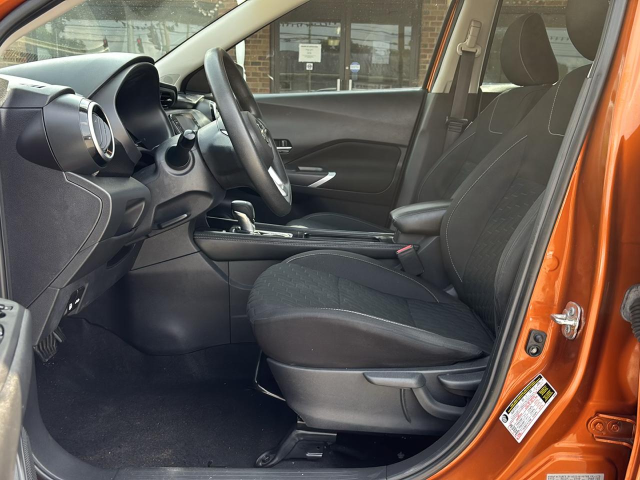 Nissan Kicks SV FWD 2021