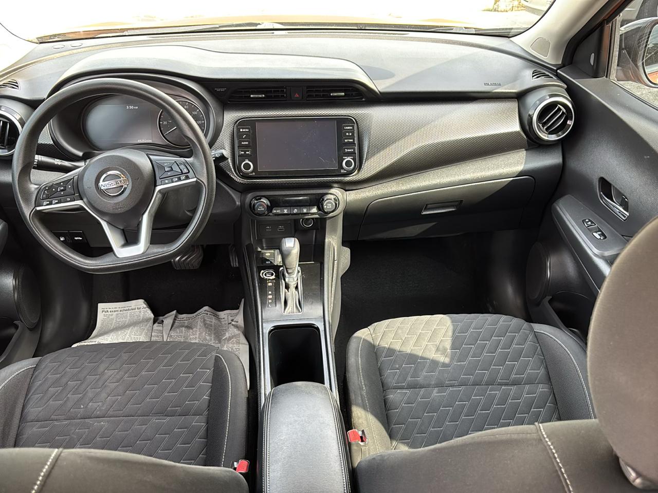 Nissan Kicks SV FWD 2021