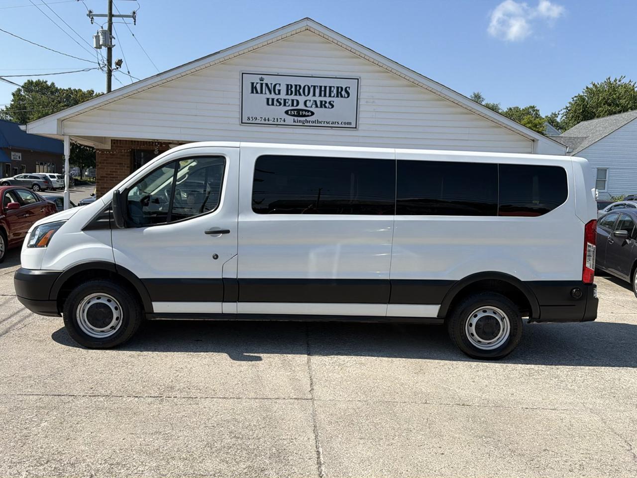 Ford Transit Passenger Wagon T-350 148" Low Roof XLT Sliding RH Dr 2019