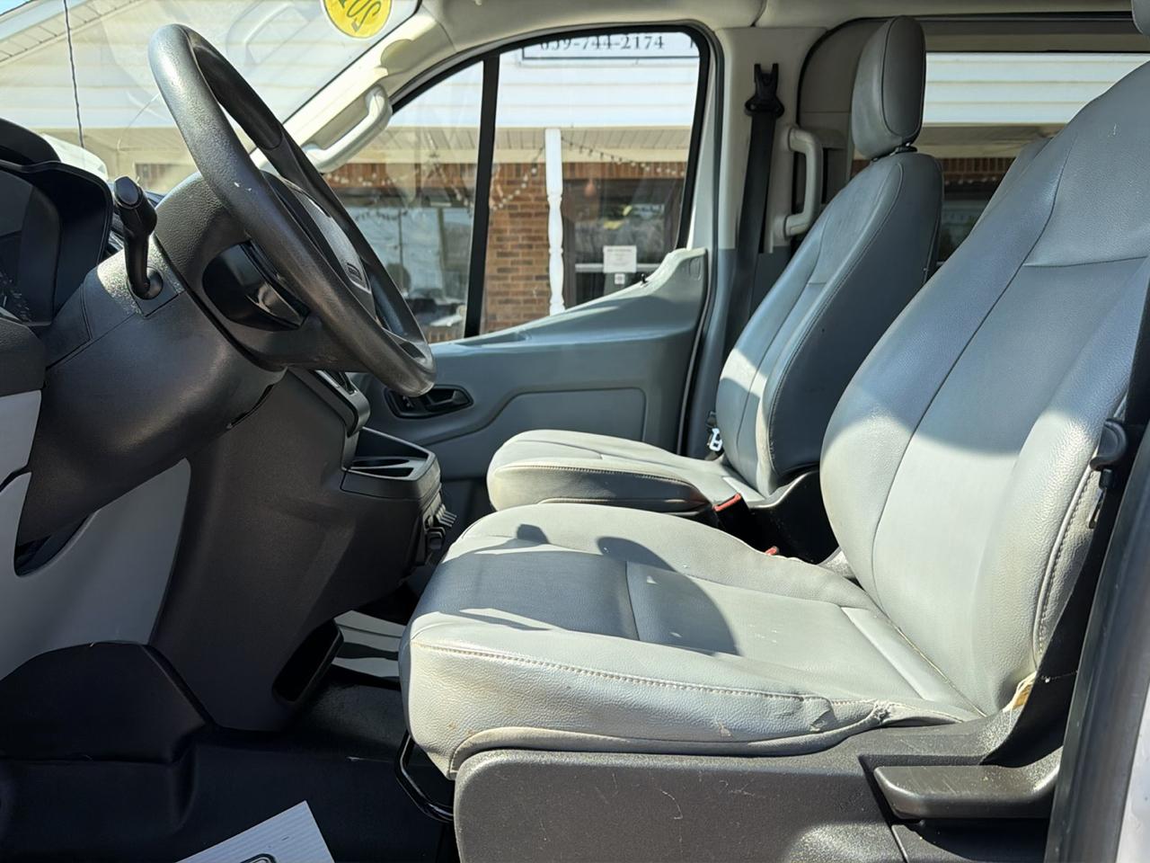 Ford Transit Passenger Wagon T-350 148" Low Roof XLT Sliding RH Dr 2019